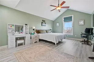 361 Cherokee Dr, Chippewa Township, PA 15010 - Photo 13