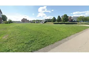 2520 Bonnie Dell, South Park, PA 15129 - Photo 1