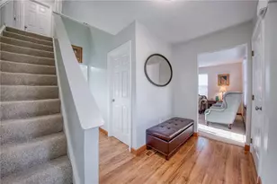 102 Bayberry Ln, Cranberry Township, PA 16066 - Photo 3