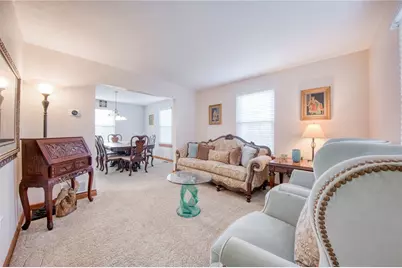 102 Bayberry Lane, Cranberry Township, PA 16066 - Photo 5