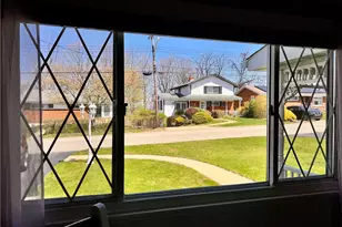 345 Princeton Dr, Pittsburgh, PA 15235 - Photo 13