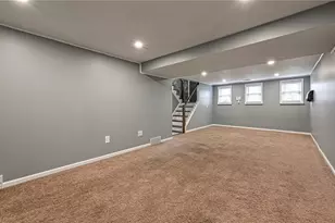 388 Highview St, Pittsburgh, PA 15237 - Photo 21