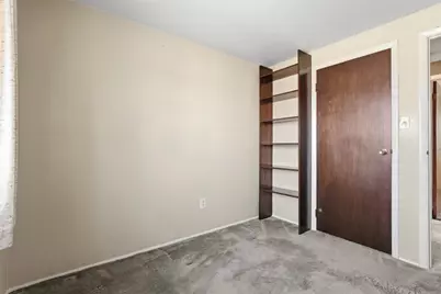 114 Lycoming Dr, Moon/Crescent Twp, PA 15108 - Photo 23