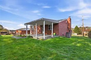 114 Lycoming Dr, Moon/Crescent Twp, PA 15108 - Photo 33