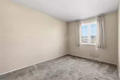 114 Lycoming Dr, Moon/Crescent Twp, PA 15108 - Photo 21