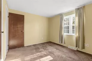 114 Lycoming Dr, Moon/Crescent Twp, PA 15108 - Photo 19