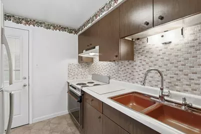 114 Lycoming Dr, Moon/Crescent Twp, PA 15108 - Photo 11