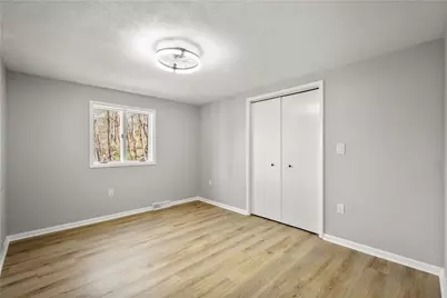 2635 Woodmont Ln, Pittsburgh, PA 15090 - Photo 33