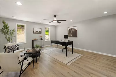 2635 Woodmont Ln, Pittsburgh, PA 15090 - Photo 15