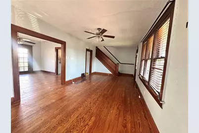 904 W Clayton St, New Castle, PA 16102 - Photo 5