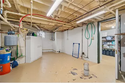 701 Cowan Ave, Jeannette, PA 15644 - Photo 23