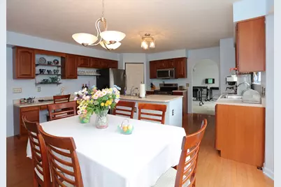 105 Aspen Dr, Brighton Township, PA 15009 - Photo 5