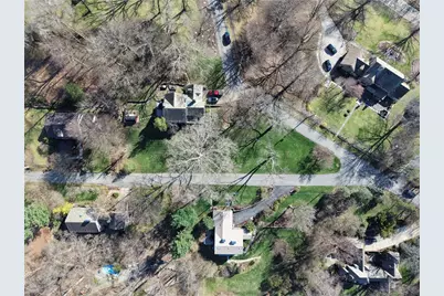 22 Priscilla Ln, Rosslyn Farms, PA 15106 - Photo 39