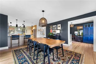 22 Priscilla Ln, Rosslyn Farms, PA 15106 - Photo 3