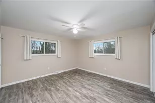 241 La Ray Dr, Center Township, PA 16001 - Photo 17