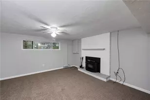 241 La Ray Dr, Center Township, PA 16001 - Photo 25