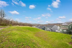 829 Frickwood Dr, South Park, PA 15129 - Photo 35