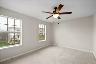 829 Frickwood Dr, South Park, PA 15129 - Photo 23