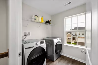 829 Frickwood Dr, South Park, PA 15129 - Photo 29