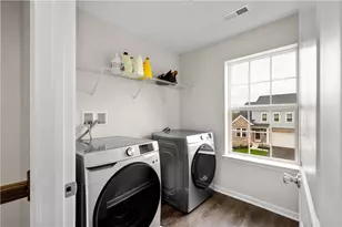 829 Frickwood Dr, South Park, PA 15129 - Photo 29