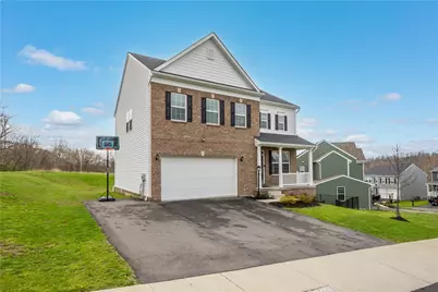 829 Frickwood Dr, South Park, PA 15129 - Photo 3