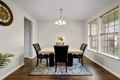 829 Frickwood Dr, South Park, PA 15129 - Photo 5