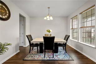 829 Frickwood Dr, South Park, PA 15129 - Photo 5