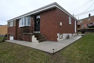 116 Mary Ann Dr, Pittsburgh, PA 15227 - Photo 5