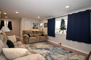 116 Mary Ann Dr, Pittsburgh, PA 15227 - Photo 9