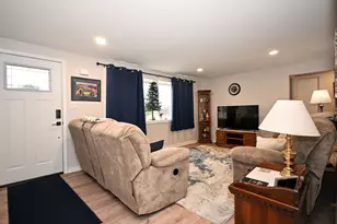 116 Mary Ann Dr, Pittsburgh, PA 15227 - Photo 7