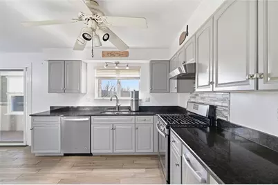 20 Royal Oaks Dr, Fallowfield, PA 15022 - Photo 9