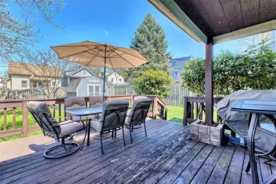 425 Welker St, Jeannette, PA 15644 - Photo 29