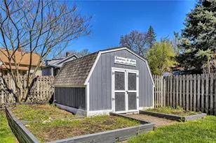 425 Welker St, Jeannette, PA 15644 - Photo 33