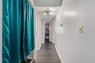 223 Forest Green Dr, Moon/Crescent Twp, PA 15108 - Photo 13