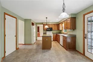 102 Cool Springs Dr, Ohio Township, PA 15143 - Photo 9