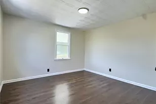 233 Brown St, Brownsville, PA 15417 - Photo 17