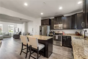 22 Truman Cir, Kennedy Township, PA 15136 - Photo 11