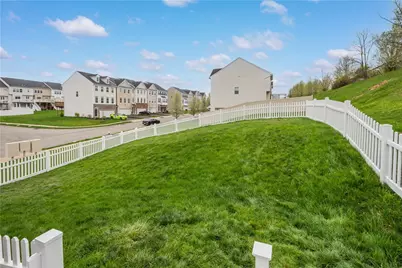 22 Truman Circle, Robinson Twp, PA 15136 - Photo 29