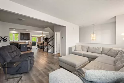 22 Truman Circle, Kennedy Township, PA 15136 - Photo 5