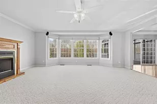 1044 Woodridge Dr, North Strabane, PA 15317 - Photo 9