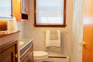 115 Lakeview Dr, Center Township, PA 16001 - Photo 15