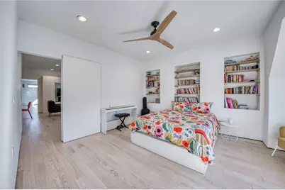 817 Saint James, Pittsburgh, PA 15232 - Photo 35