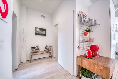 817 Saint James, Pittsburgh, PA 15232 - Photo 15