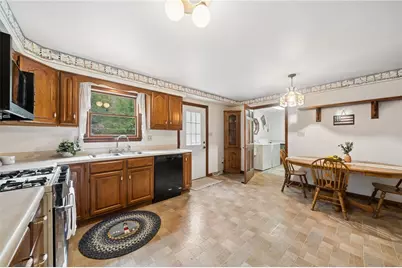 1249 Camp Nancy Rd, Washington Township, PA 15613 - Photo 9