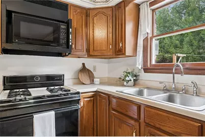 1249 Camp Nancy Rd, Washington Township, PA 15613 - Photo 7