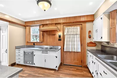 1200 Summit St, White Oak, PA 15131 - Photo 13