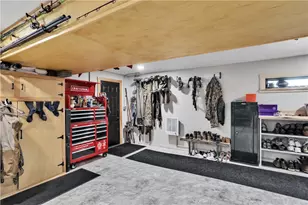 1760 Banning Rd, Perry Township, PA 15426 - Photo 33