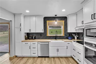 1760 Banning Rd, Perry Township, PA 15426 - Photo 21