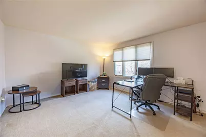 305 Woodbridge Dr, Ross Twp, PA 15237 - Photo 17