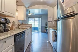 305 Woodbridge Dr, Ross Twp, PA 15237 - Photo 7